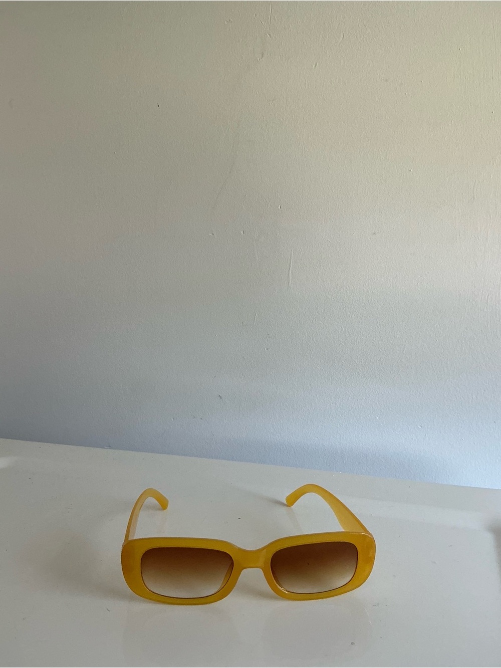 Women’s Yellow Rectangular Fashion Sunglasses